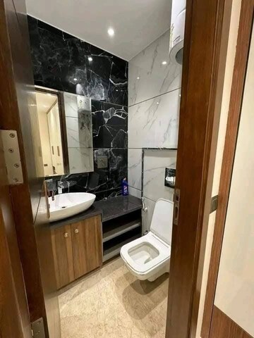 Bedroom in 1 BHK Builder Floor at Saket – for Rent