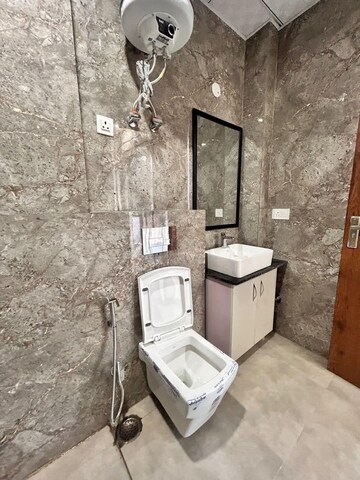 Bathroom in 1 BHK Builder Floor at Saket – for Rent