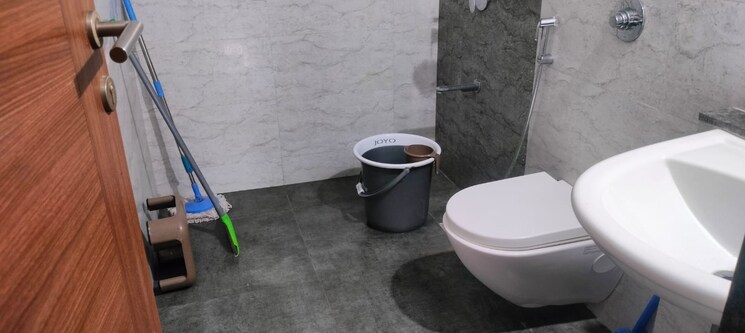 Bathroom, kakkad-madhuban 2 Bedroom 700 Sq.Ft. Apartment In Balewadi Pune 8128465