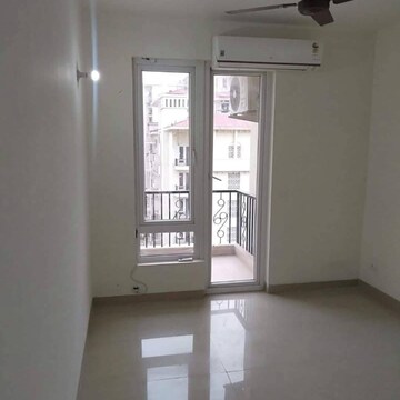 Room in 3 BHK Apartment at Emaar Imperial Gardens, Sector 102 – for Rent