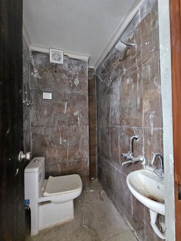 Bathroom in 1 RK Builder Floor at Saket – for Rent