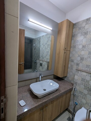Bathroom in 2 BHK Apartment at Shapoorji Pallonji Vicinia, Powai – for Rent