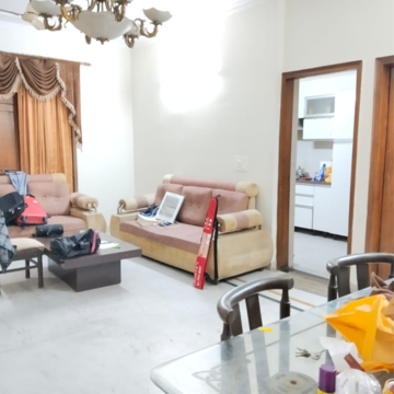 Living Room in 3 BHK Builder Floor at Sector 21 – for Rent