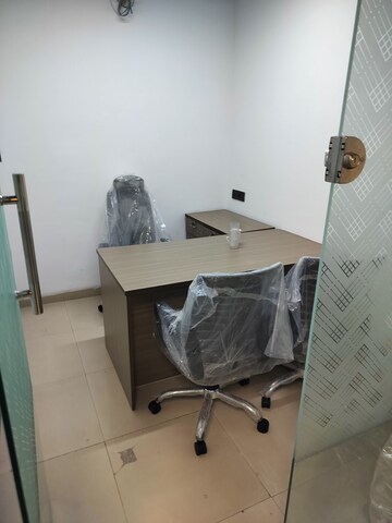  Office Space For Rent in Sector 4