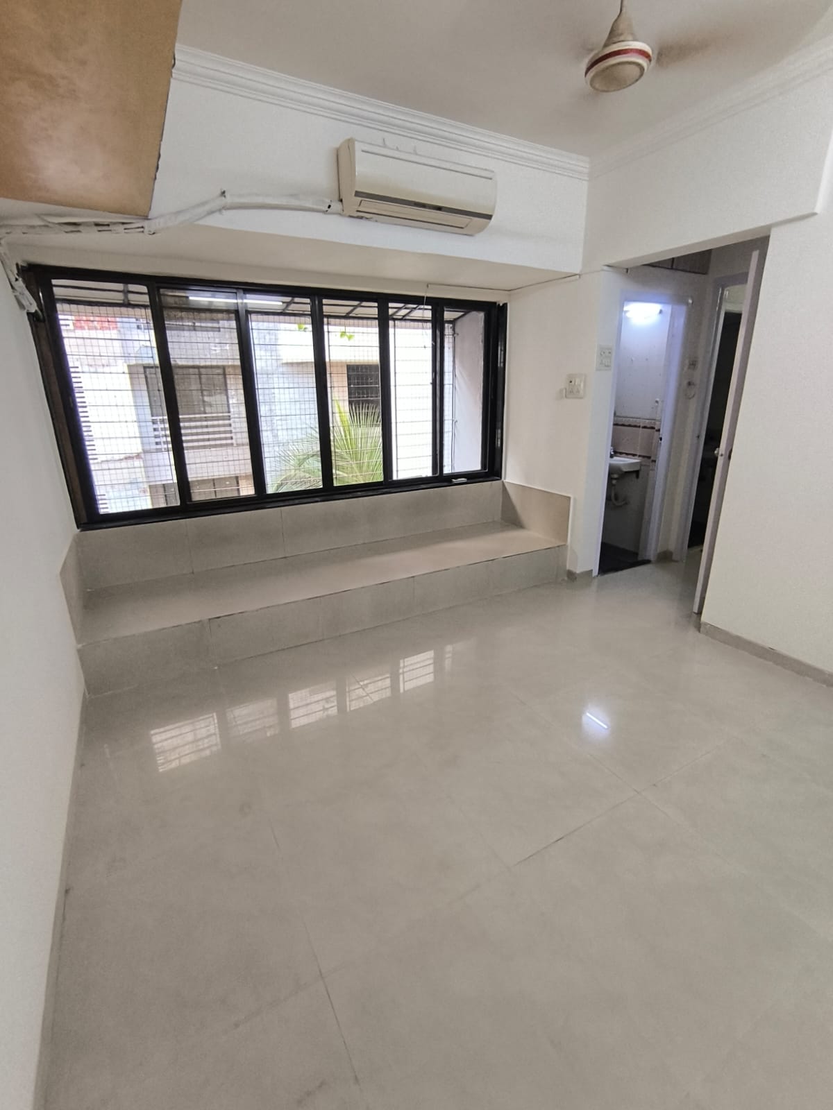 1 BHK Apartment For Sale in Geetanjali CHS Andheri West