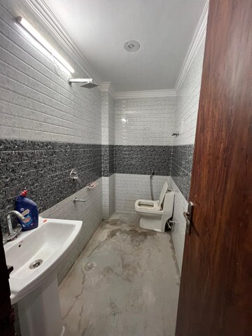 Bathroom in 2 BHK Builder Floor at Saket – for Rent