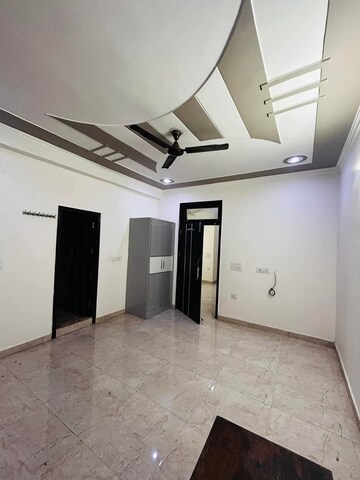 Bedroom in 1 BHK Builder Floor at Chattarpur – for Rent