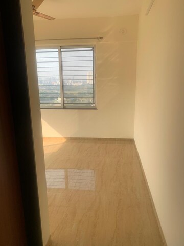 Room in 3 BHK Apartment at VTP Alpine, Mahalunge – for Rent