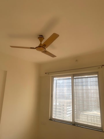 Room in 3 BHK Apartment at VTP Alpine, Mahalunge – for Rent