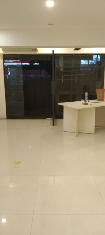 Team Area in  Warehouse at Andheri West – for Rent