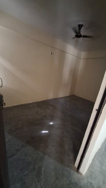 Furnished Amenities in 1 BHK Apartment at Wave City, Wave City – for Rent