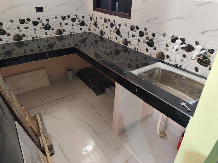 Kitchen, vishnu-enclave-gangapuram 2 Bedroom 70 Sq.Yd. Builder Floor In Gangapuram Ghaziabad 8128686