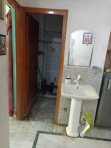 Bathroom in 3 BHK Apartment at Nitin Apartment, Shalimar Garden – for Sale