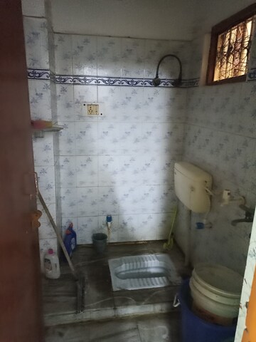 Bathroom in 3 BHK Apartment at Nitin Apartment, Shalimar Garden – for Sale