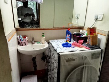 Team Area in 1 BHK Apartment at Lodha Paradise, Majiwada – for Sale