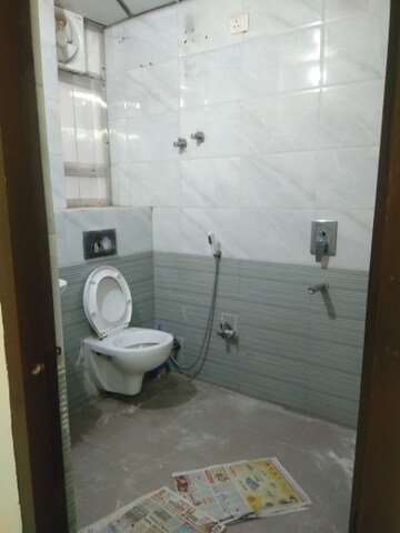 Bathroom in 4 BHK Apartment at Sector 10 Dwarka – for Rent