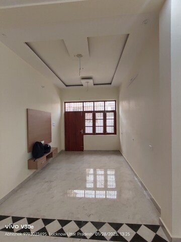 Living Room in 2 BHK Independent House at Jankipuram Extension – for Sale