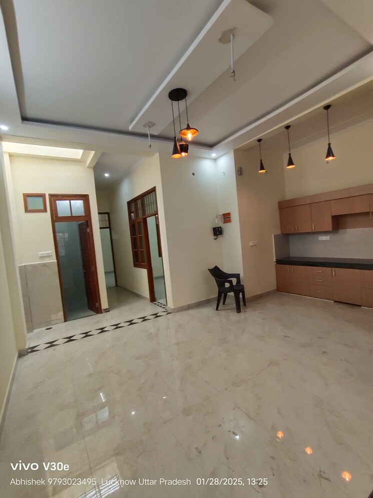 Room, jankipuram extension 2 Bedroom 1200 Sq.Ft. Independent House In Jankipuram Extension Lucknow 8128801