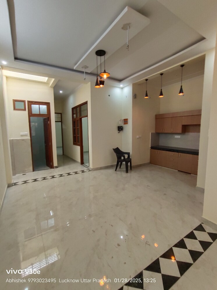 Room, jankipuram extension 2 Bedroom 1200 Sq.Ft. Independent House In Jankipuram Extension Lucknow 8128801