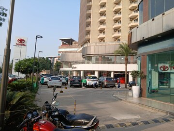 Shop – Exterior View View at Spazedge, Sector 47 - for Rent