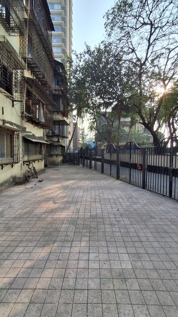 Balcony in 1 BHK Apartment at Dadar West – for Rent
