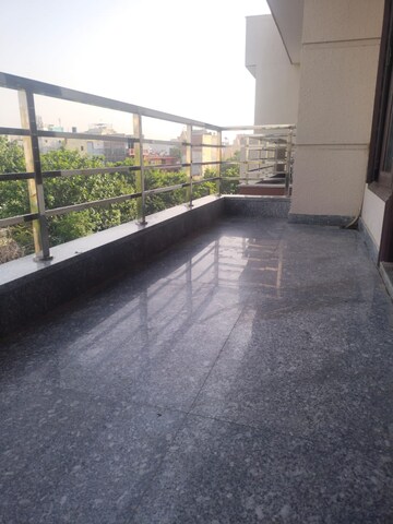 Room in  Pg at Sector 26 – for Rent