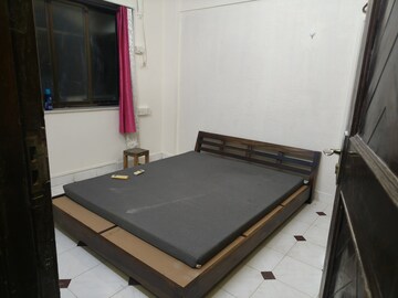 Bedroom in 2 BHK Apartment at Ekdant society, Prabhadevi – for Rent