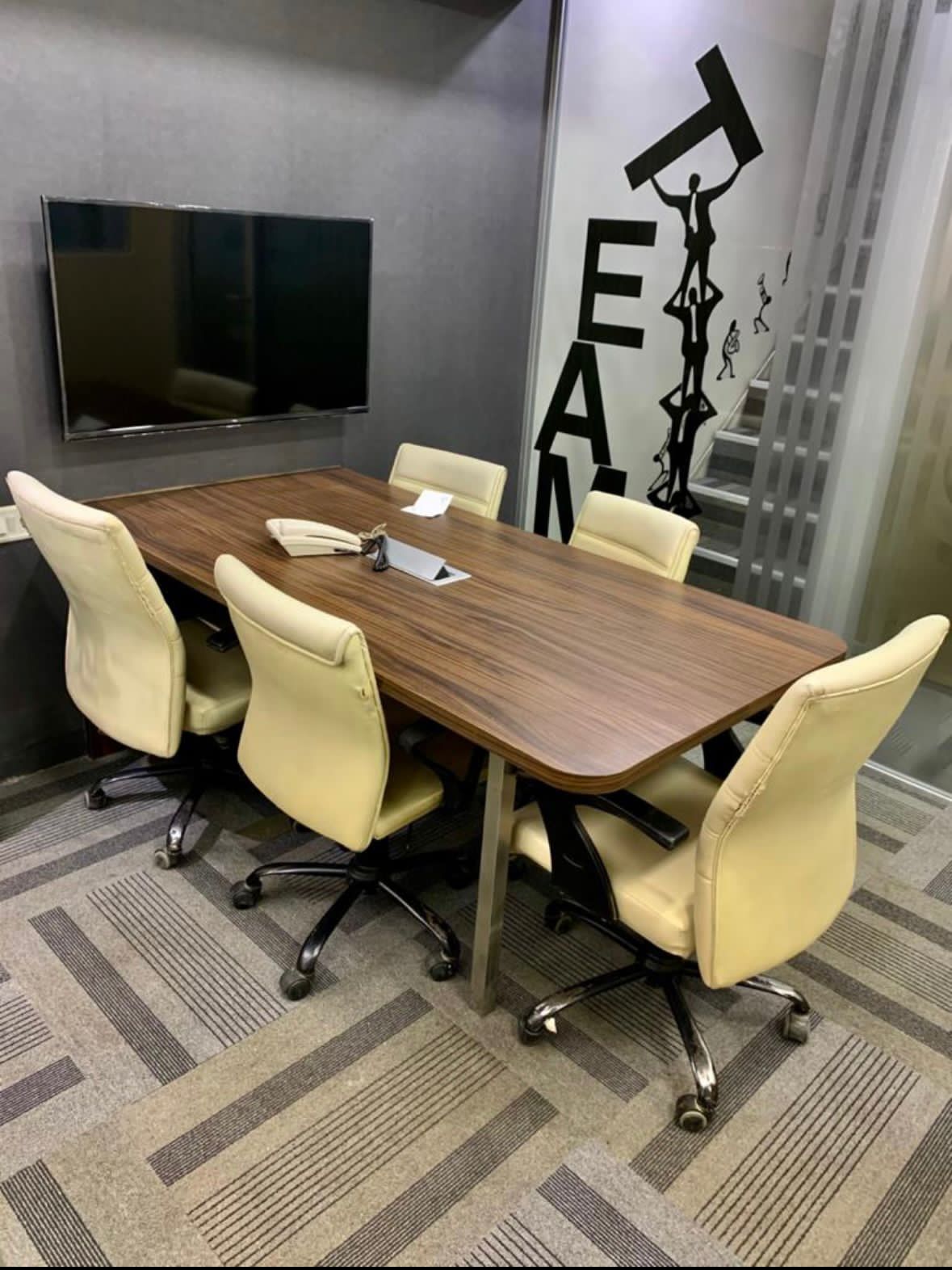 Office Space For Sale in Ashoka Shopping Centre