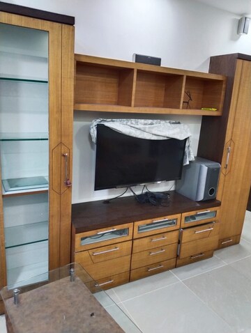 Bedroom in 2 BHK Apartment at Vashi – for Rent