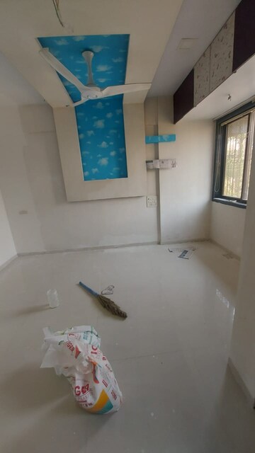 Room in 2 BHK Apartment at Sanpada – for Rent