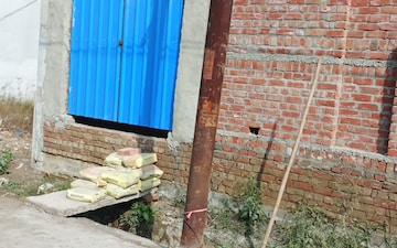 Plot For Sale in Sector 82