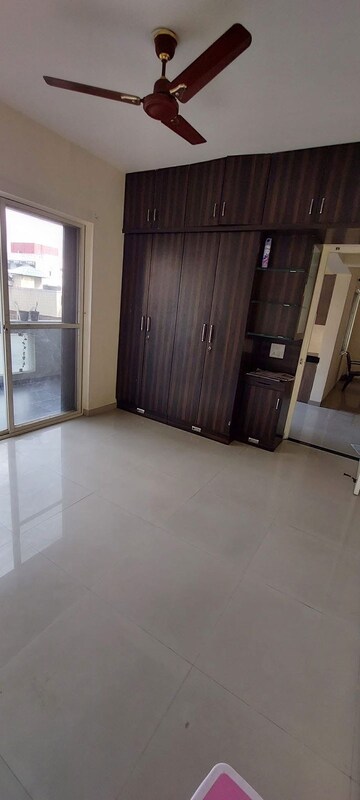 Room in 1 BHK Apartment at Brookside Apartment, Kalas – for Rent