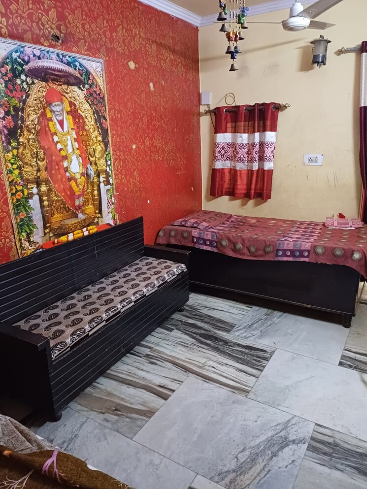 Living Room, paschim vihar 2 Bedroom 50 Sq.Yd. Apartment In Paschim Vihar Delhi 8129045