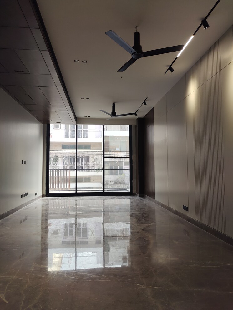 Kitchen, greater kailash i 3 Bedroom 1800 Sq.Ft. Builder Floor In Greater Kailash I Delhi 8129048