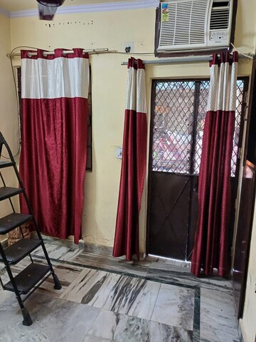 Bedroom in 2 BHK Apartment at Paschim Vihar – for Rent