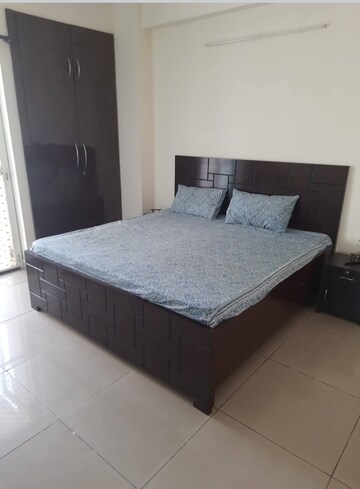 Bedroom in 3 BHK Apartment at Panchsheel Greens, Sector 16 Greater Noida – for Rent