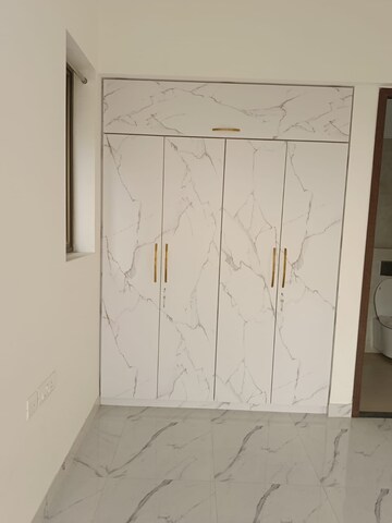 Room in 2 BHK Apartment at Raymond Ten X Era, Pokhran Road No 1 – for Rent