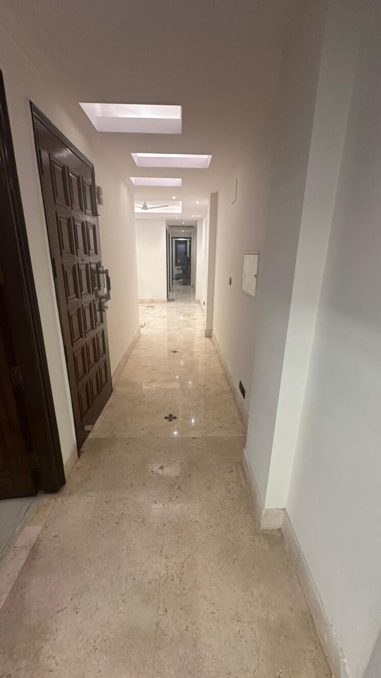 undefined, east of kailash 3 Bedroom 1500 Sq.Ft. Builder Floor In East Of Kailash Delhi 8129079