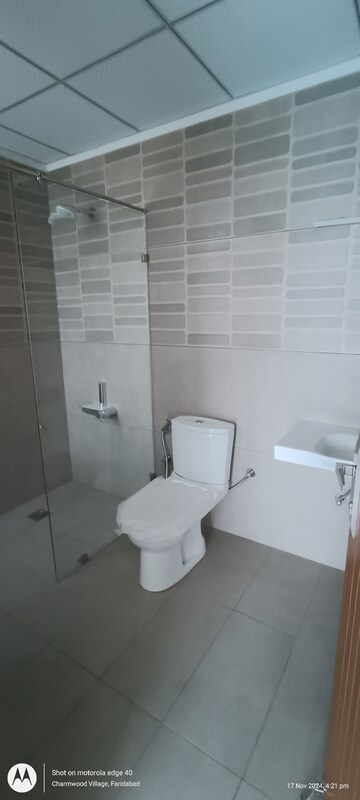 Bathroom in 3.5 BHK Apartment at Ahinsha Naturez Park, Sector 41 – for Sale
