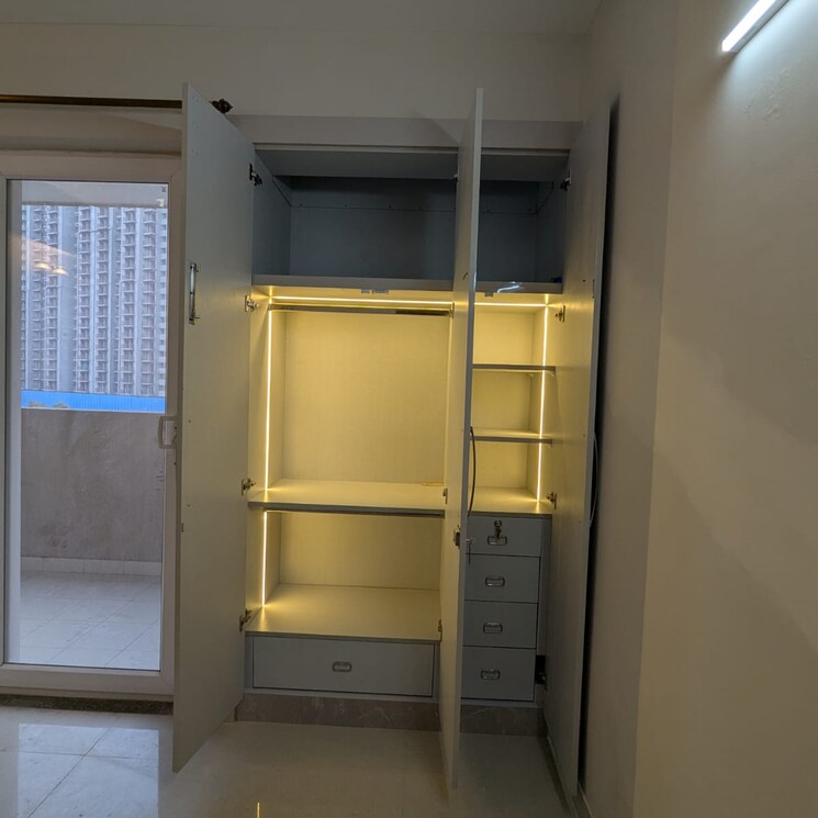 Bathroom, tata-eureka-park 3 Bedroom 1575 Sq.Ft. Apartment In Sector 150 Noida 8129134