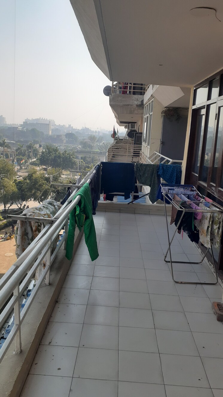 Balcony, tdi-city-kingsbury 2 Bedroom 1250 Sq.Ft. Apartment In Kundli Sonipat 8129153