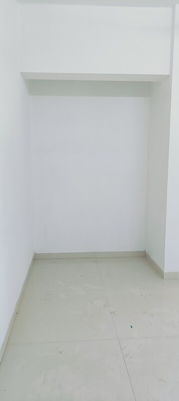 Room in 2 BHK Apartment at Tiara Hills, Mira Road – for Rent