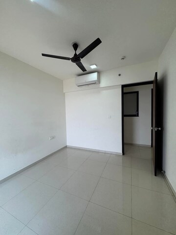 Room in 2 BHK Apartment at Lodha Splendora Phase II, Ghodbunder Road – for Sale