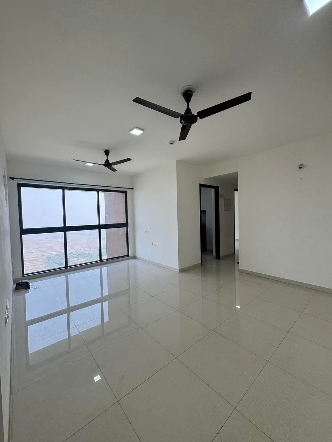 2 BHK + Study Room,Extra Room Apartment For Sale in Lodha Splendora Phase II