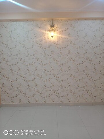 Room in 3 BHK Builder Floor at Siddharth Nagar – for Rent