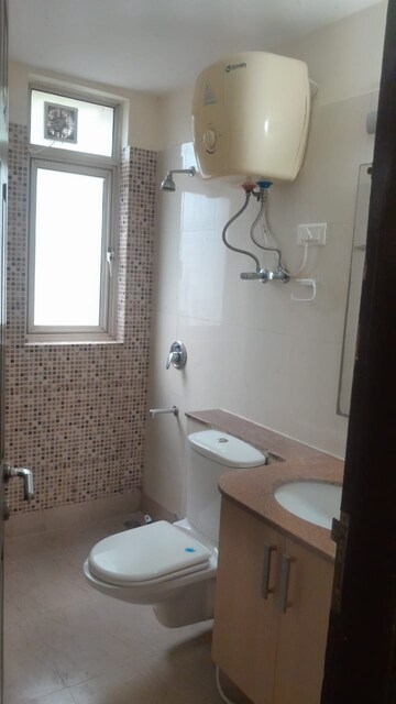 Attached Bathroom in 3 BHK Builder Floor at Sector 51 – for Rent