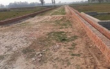 Plot For Sale in Sikandrabad