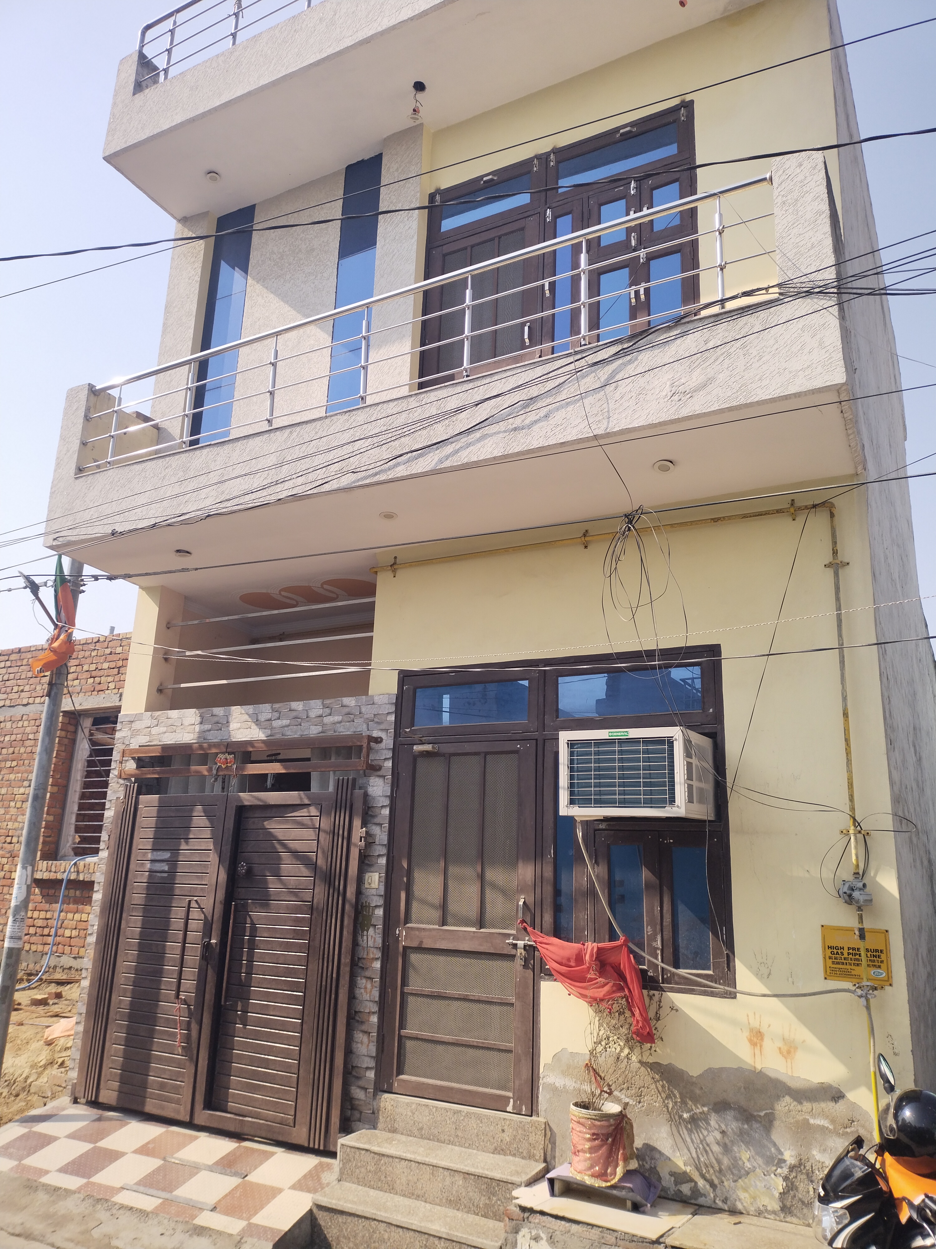 4 BHK + Extra Room Independent House For Sale in Shree Shyam Property Soni