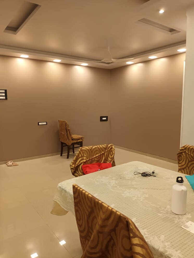 Room, andheri west 2.5 Bedroom 1100 Sq.Ft. Apartment In Andheri West Mumbai 8129247