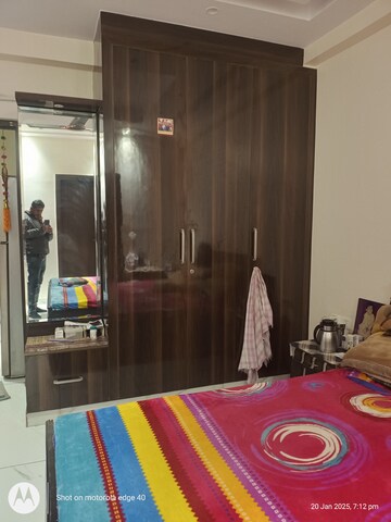 Furnished Amenities in 3 BHK Builder Floor at Malviya Nagar – for Sale